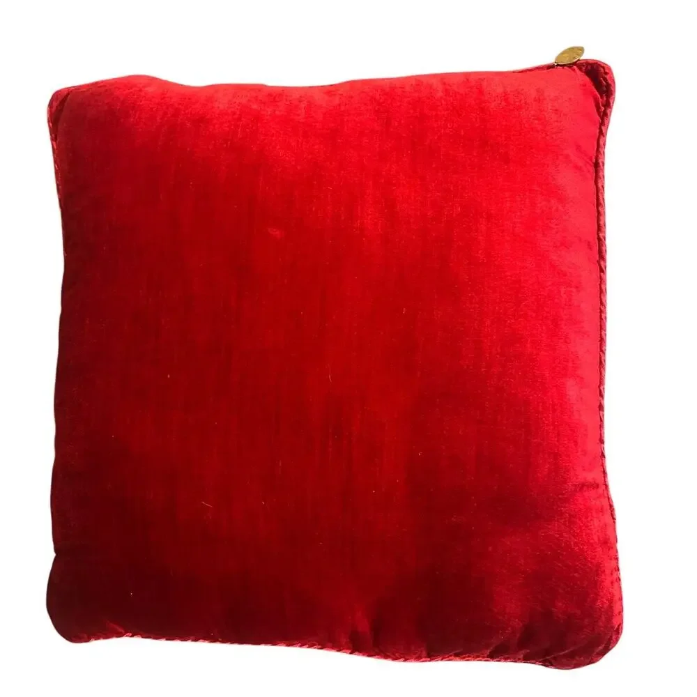 Pier 1 Red Velvet 18